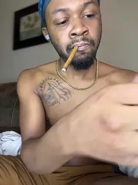 Snapshot of MobyDxck chatting on 03.05.25 MobyDxck online show from 03.05.25