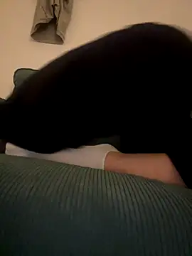 Snapshot of Nisaaa20003 chatting on 10.18.25 Nisaaa20003 online show from 10.18.25