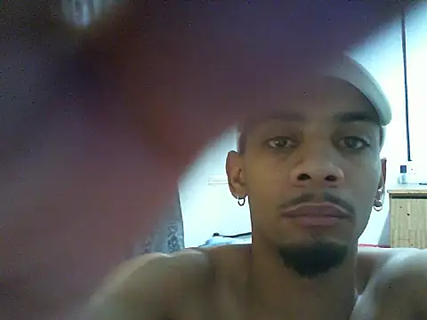 Snapshot of 29YOURZ_28_ chatting on 01.13.26 29YOURZ 28 online show from 01.13.26