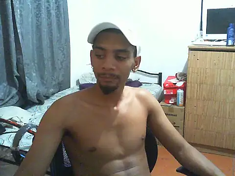 Snapshot of 29YOURZ_28_ chatting on 02.20.26 29YOURZ 28 online show from 02.20.26