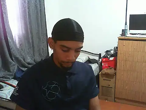 Snapshot of 29YOURZ_28_ chatting on 02.26.26 29YOURZ 28 online show from 02.26.26