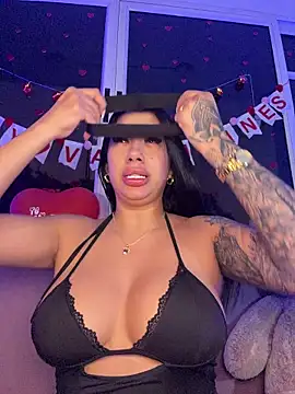 kiim taaylor online show from 02.17.26