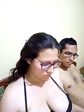 couple orgasm online show from 01.18.25