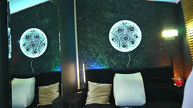 Snapshot of MassimoWalton2 chatting on 03.09.25 MassimoWalton2 online show from 03.09.25