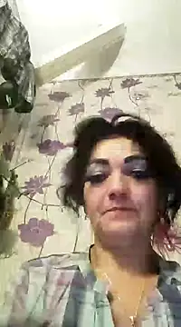 Snapshot of SweetLeila40 chatting on 01.15.25 SweetLeila40 online show from 01.15.25