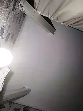 Snapshot of SweetLeila40 chatting on 01.16.25 SweetLeila40 online show from 01.16.25