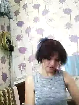 Snapshot of SweetLeila40 chatting on 01.18.25 SweetLeila40 online show from 01.18.25