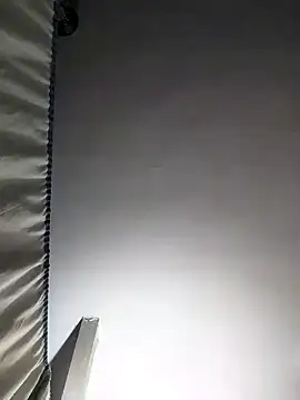 Snapshot of SweetLeila40 chatting on 02.02.25 SweetLeila40 online show from 02.02.25