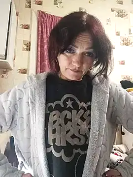 SweetLeila40 online show from 12.22.25