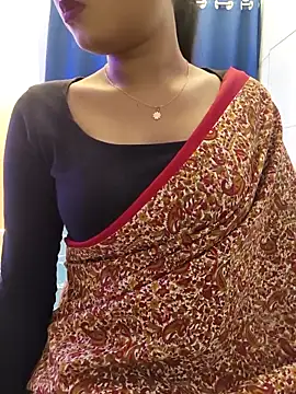 yhona darling online show from 04.08.26