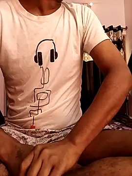 Snapshot of MUMTAJ-1 chatting on 11.21.25 MUMTAJ-1 online show from 11.21.25