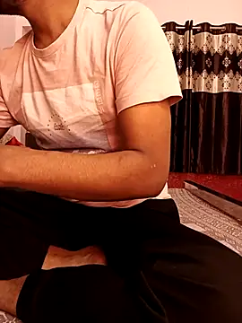 Snapshot of MUMTAJ-1 chatting on 12.02.25 MUMTAJ-1 online show from 12.02.25