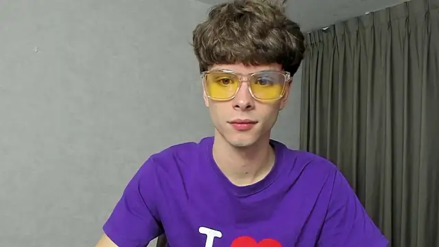 calvin love you online show from 03.08.26