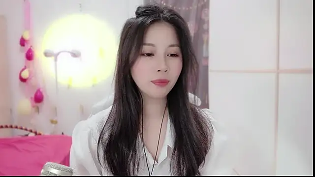 HK angelchloe online show from 03.14.25