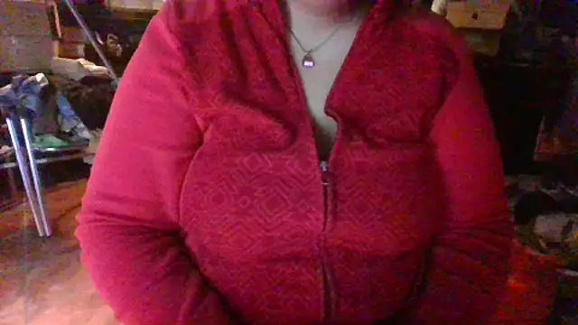 Snapshot of maria38xxx chatting on 10.01.25 maria38xxx online show from 10.01.25