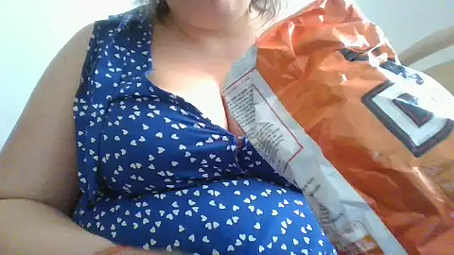 Snapshot of maria38xxx chatting on 10.07.25 maria38xxx online show from 10.07.25