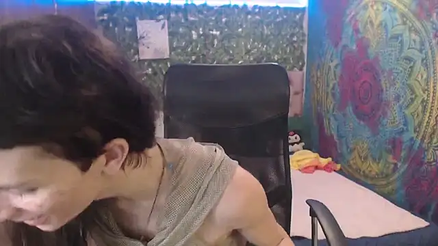 BurningVenus12 online show from 10.30.25