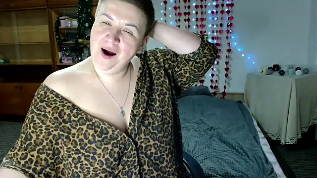 Annet1912 online show from 02.10.25