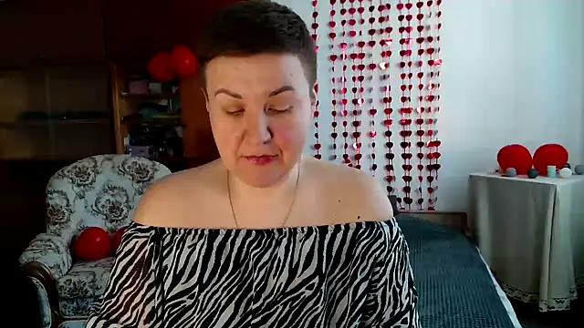 Annet1912 online show from 02.18.25