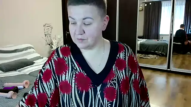 Annet1912 online show from 12.17.25