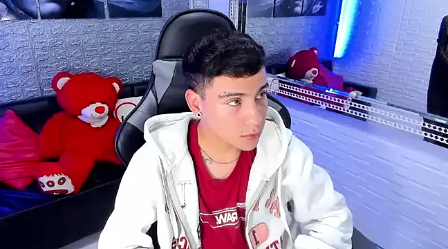 salvadorgomezx online show from 01.14.25