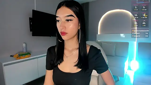 millieskinny  online show from 10.11.25