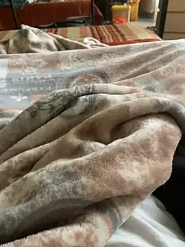 Snapshot of Lmurt24 chatting on 01.28.25 Lmurt24 online show from 01.28.25