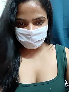 Myloveurvi online show from 04.25.26