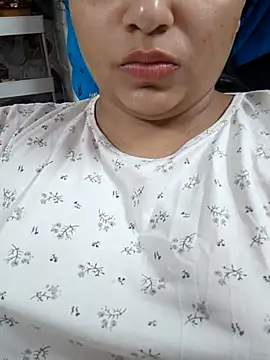 Myloveurvi online show from 06.12.26