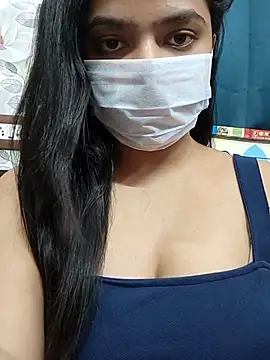 Myloveurvi online show from 06.25.26