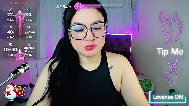 Snapshot of _curvy_latina chatting on 01.22.25 curvy latina online show from 01.22.25