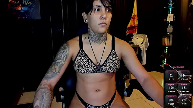 ZhoeStrong online show from 10.14.25