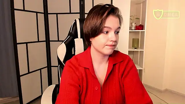 LynBrow online show from 01.19.25