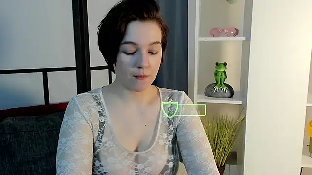 LynBrow online show from 03.21.25