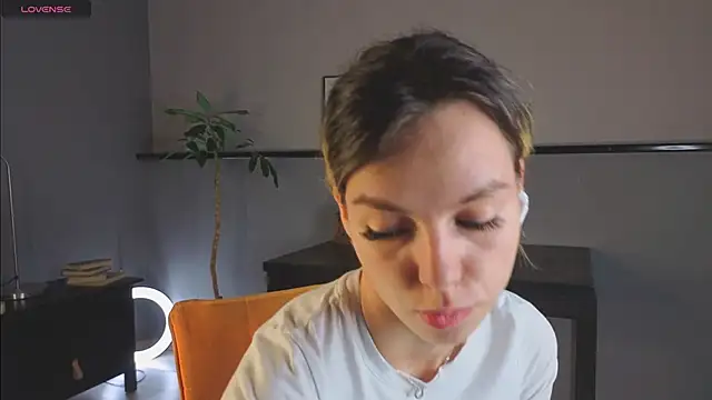 TrudyCarey online show from 10.05.25