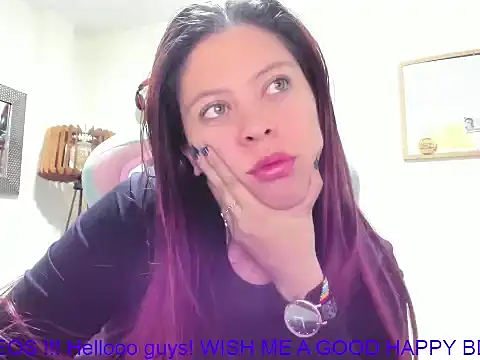Snapshot of GoddessJessica_roger chatting on 07.26.26 GoddessJessica roger online show from 07.26.26