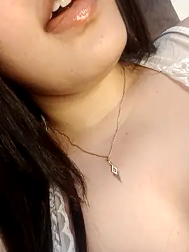 im here- online show from 10.22.25