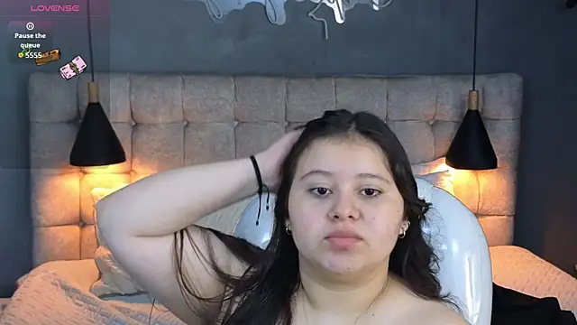 Laia and Aloby online show from 09.30.25