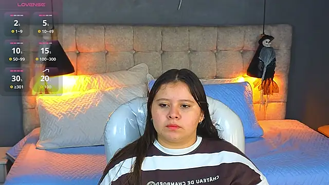 Laia and Aloby online show from 10.20.25