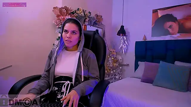 natasha  jackson online show from 01.02.25