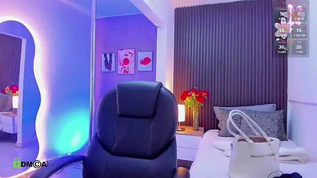 natasha  jackson online show from 04.06.26