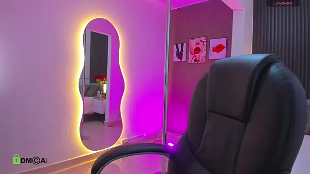 natasha  jackson online show from 04.10.26