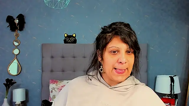 AmyCubes online show from 03.03.25