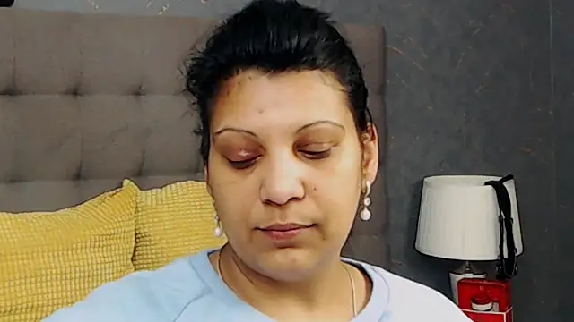 AmyCubes online show from 03.19.25