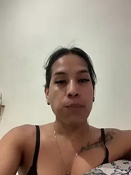 Snapshot of Emiily_Miller chatting on 12.15.24 Emiily Miller online show from 12.15.24