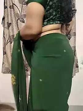 Snapshot of bhuvana555 chatting on 12.14.24 bhuvana555 online show from 12.14.24