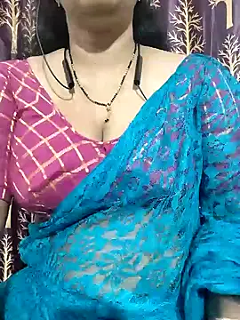 Snapshot of bhuvana555 chatting on 01.18.25 bhuvana555 online show from 01.18.25