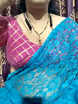 Snapshot of bhuvana555 chatting on 01.23.25 bhuvana555 online show from 01.23.25