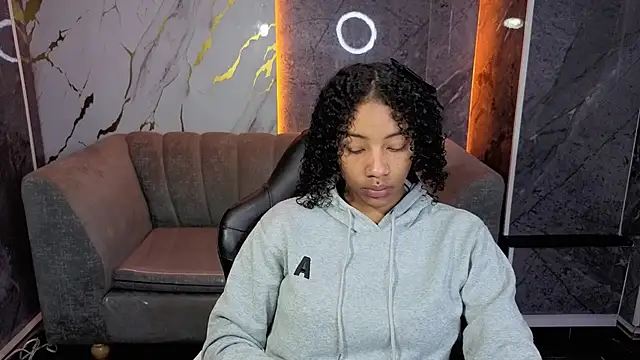 Violeth b online show from 03.21.26