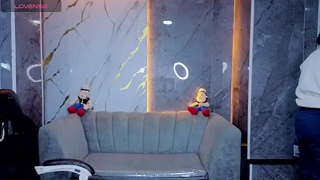 Violeth b online show from 04.16.26